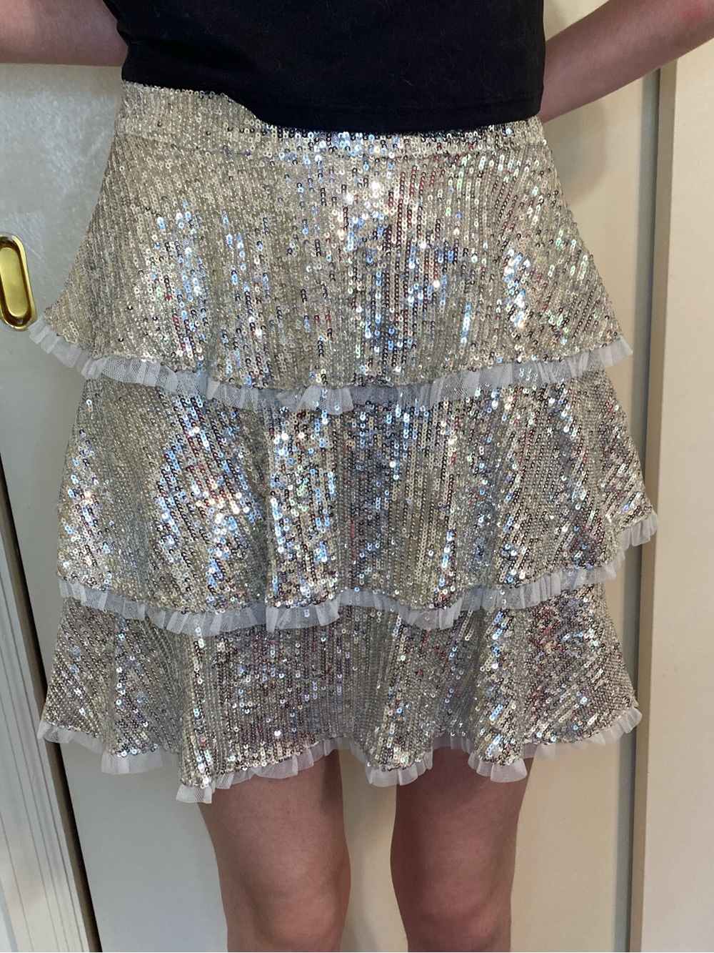 Endless Rose Size Small Silver Sequin Tiered Mini Skirt concert party boutique